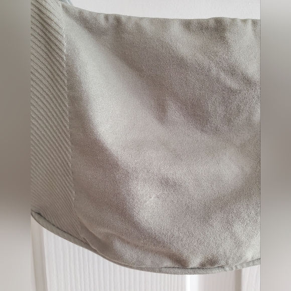 NWT Anthropologie The Renna Seamless Square-Neck Bra XS in Moss - Picture 3 of 7